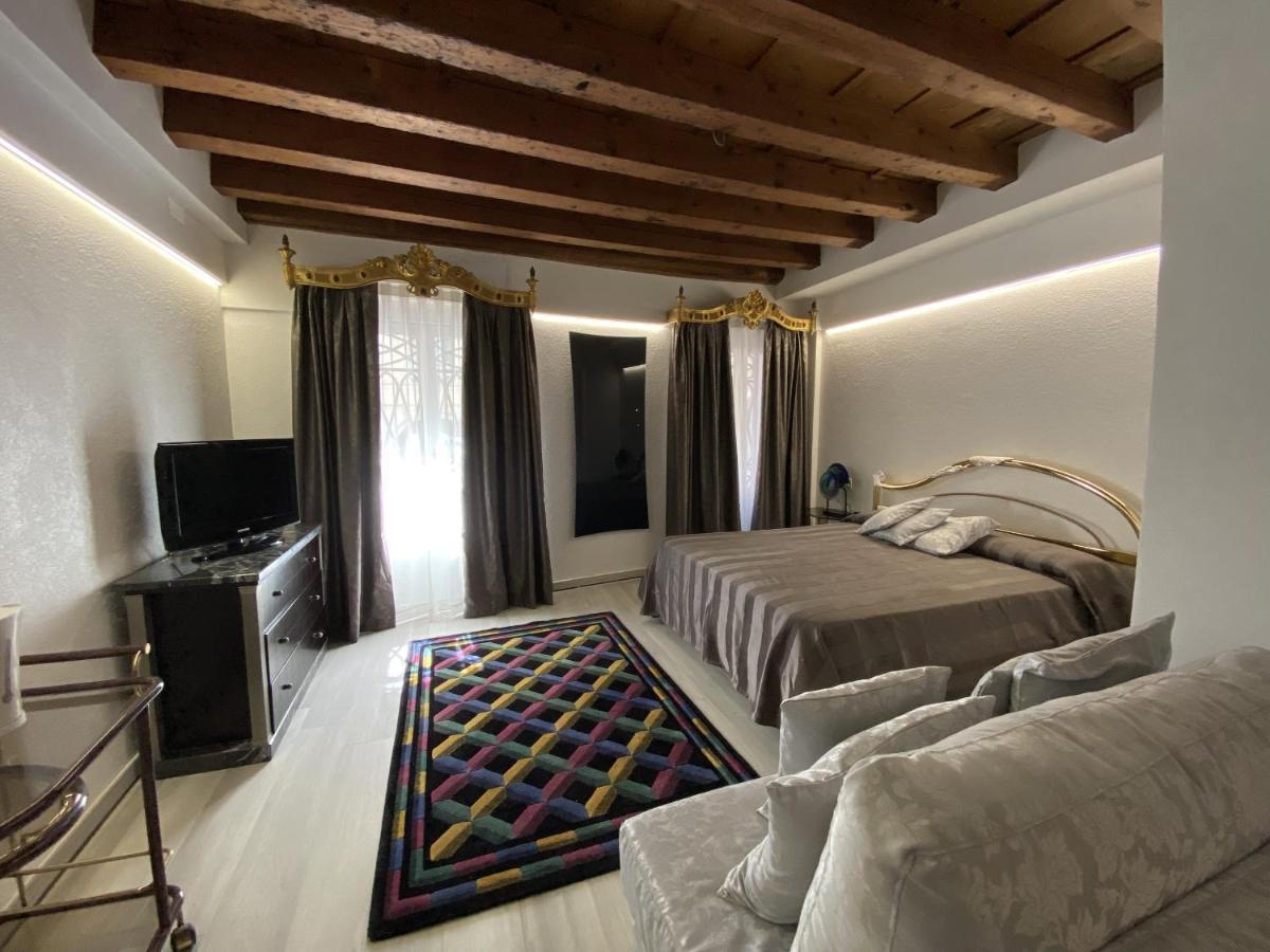 Ln Homes Venice - San Marco Canal View Exteriér fotografie